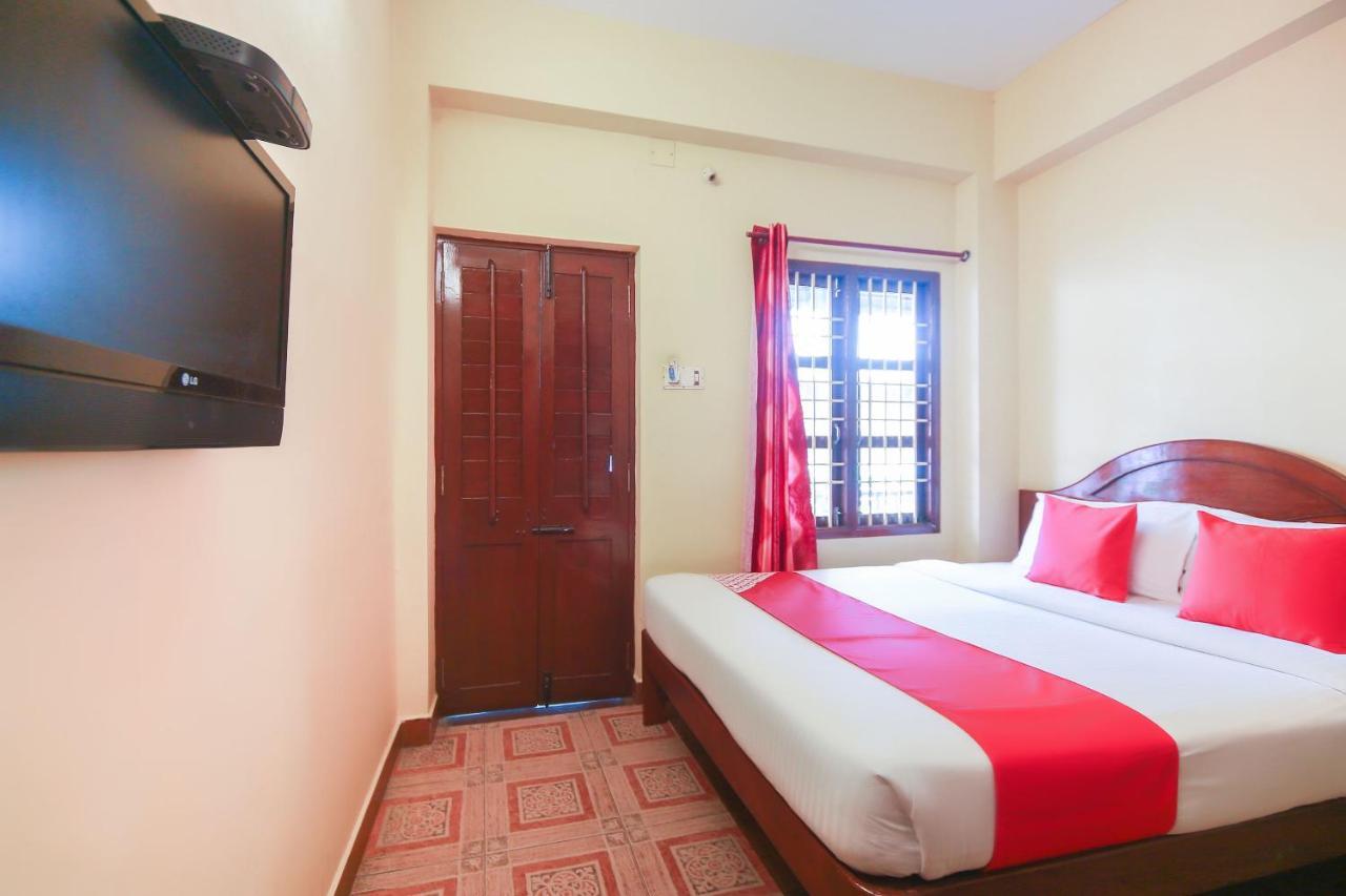 Oyo 23098 Ushama Heritage Guest House Pondicherry Luaran gambar